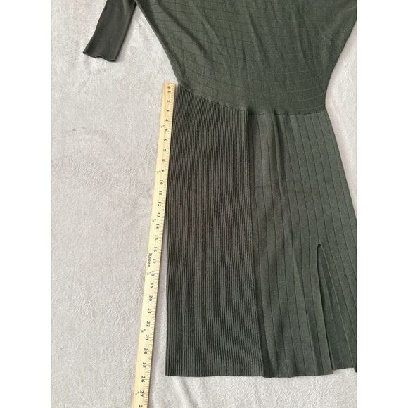 Victor‎ Alfaro Women's Size Medium Off The Shoulder Wool Sweater Dress Green - Picture 5 of 8